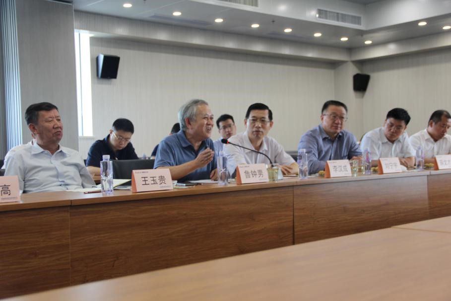 民生銀行董事、監事一行來藍曉科技調研