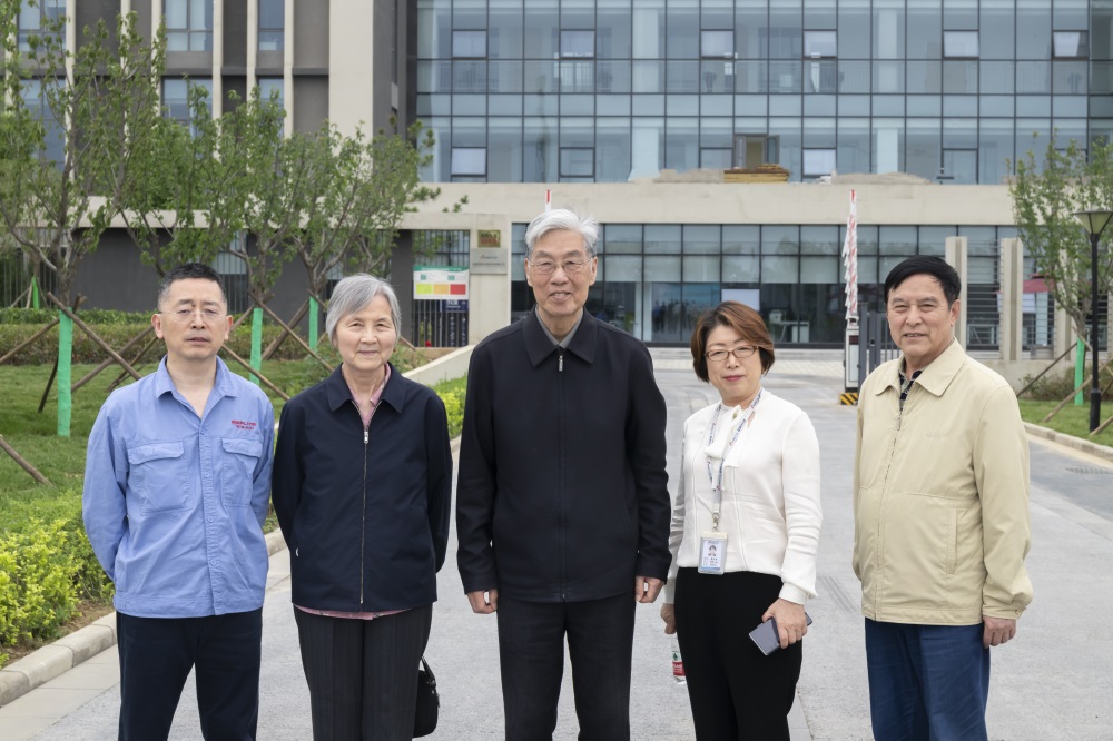 張全興院士參觀藍曉科技