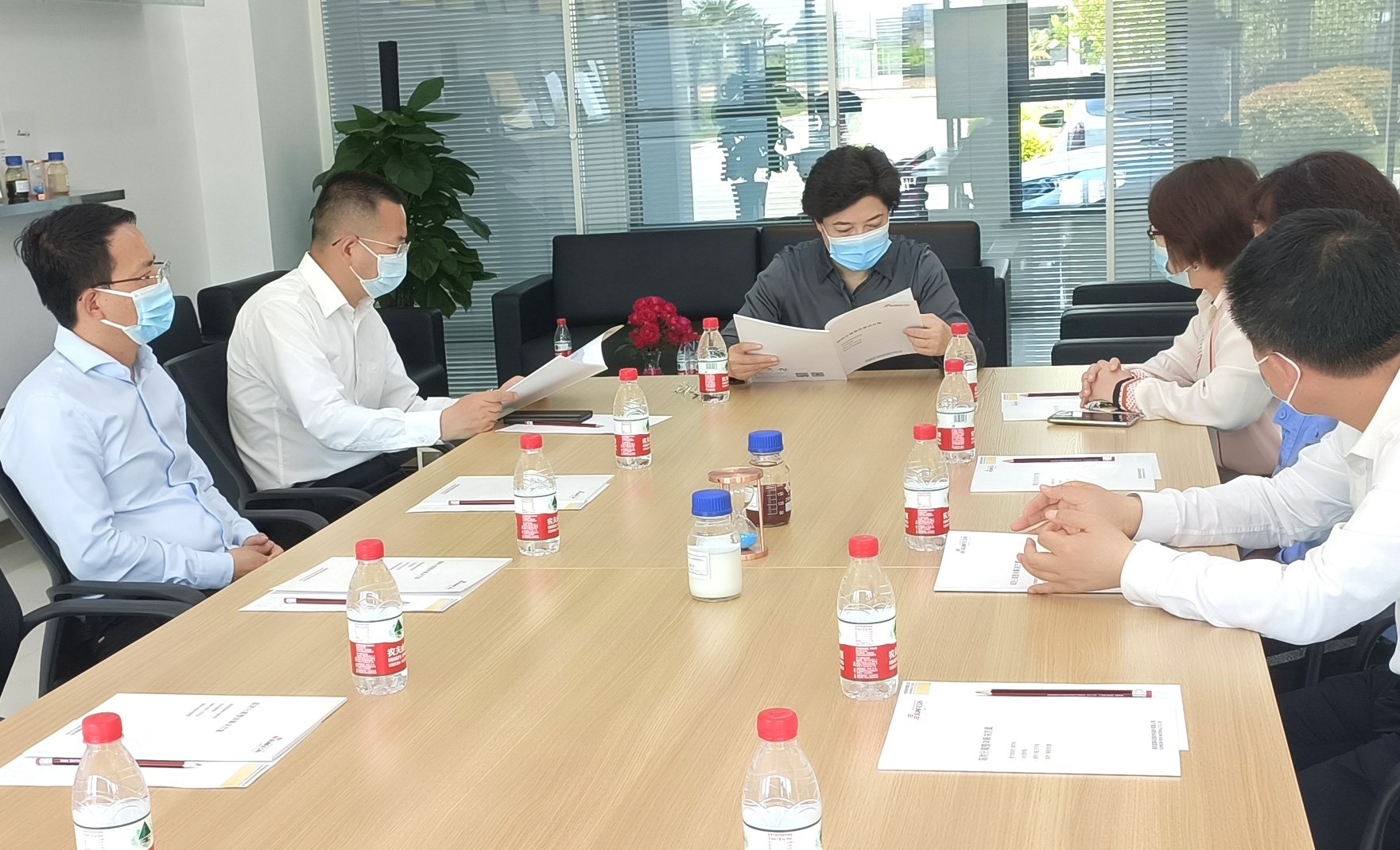 西安市委副書記趙璟一行調研高陵藍曉產業園