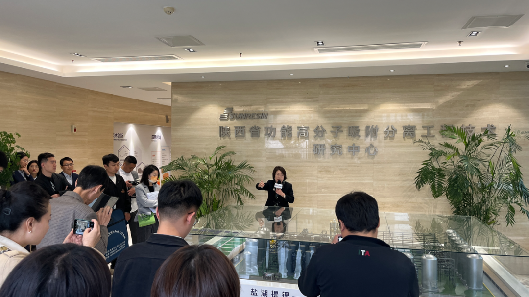 巾幗奮進新征程，婦聯媒體采訪團走進藍曉科技