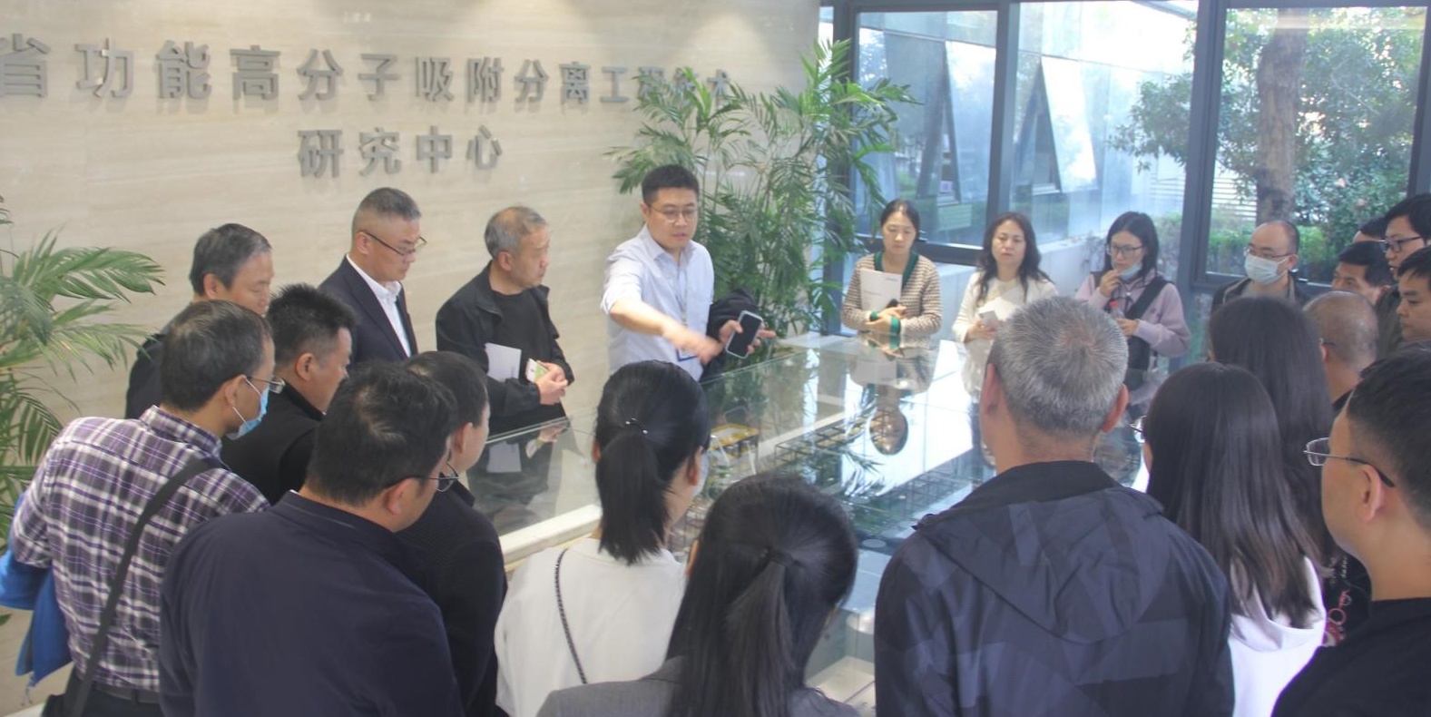 以互學拓思路 以交流促發展